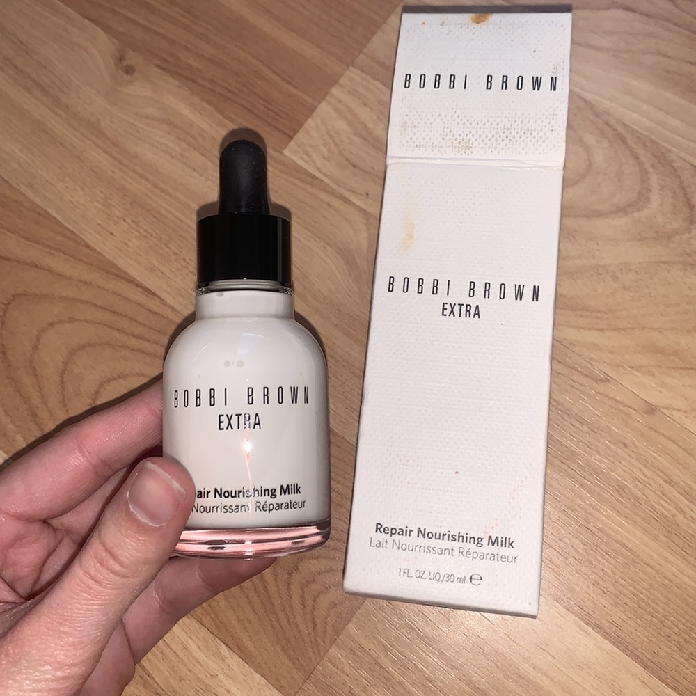 Bobbi Brown | Nourishing Milk - Picture 1 of 11